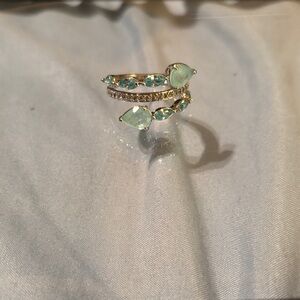 Ocean Blue Quartz on Rhodium